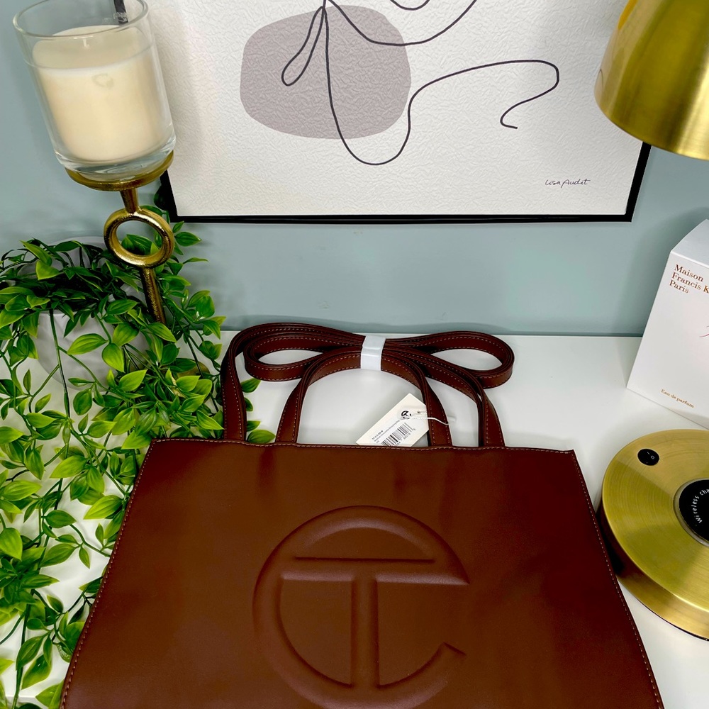 Brooklyn Birkin! Chocolate Telfar Medium Shopper